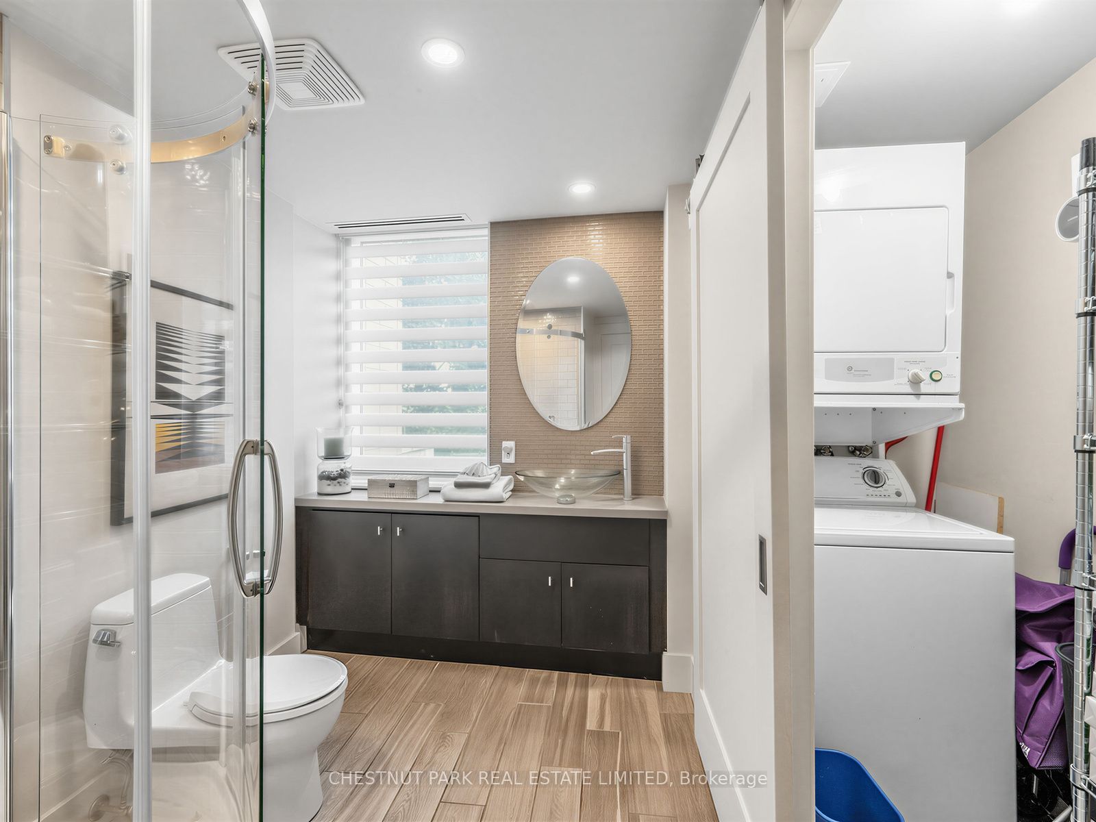 500 Queens Quay 318W