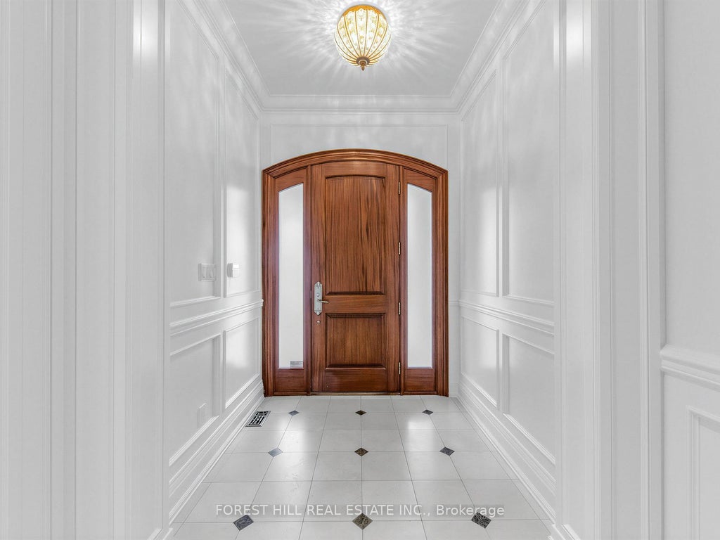 Photo of 1B Carluke Crescent, Toronto, ON M2L 2H7 (MLS # C13809838)
