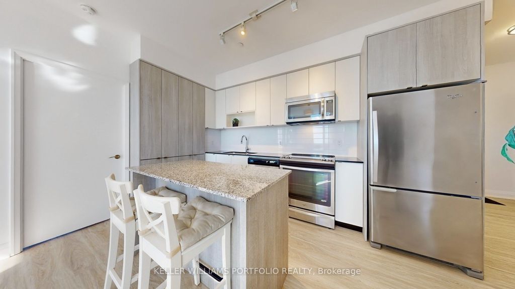 Photo of 9 Valhalla Inn Road #2804, Toronto, ON M9B 0B2 (MLS # W12459495)