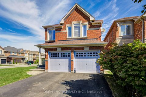 3519 Trilogy Trail Mississauga ON L5M 7Y1