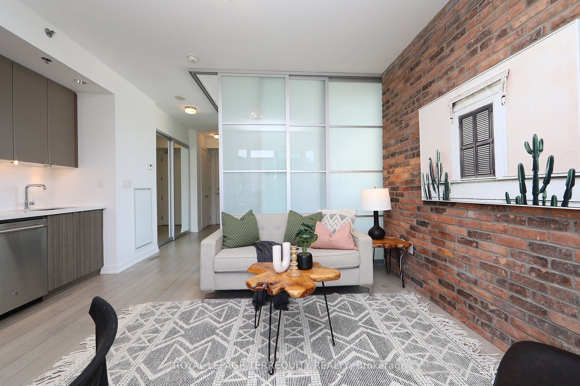 88 Colgate Avenue 631