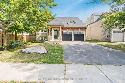 Property photo of 103 41st street s, wasaga beach, ON l9z 3b6