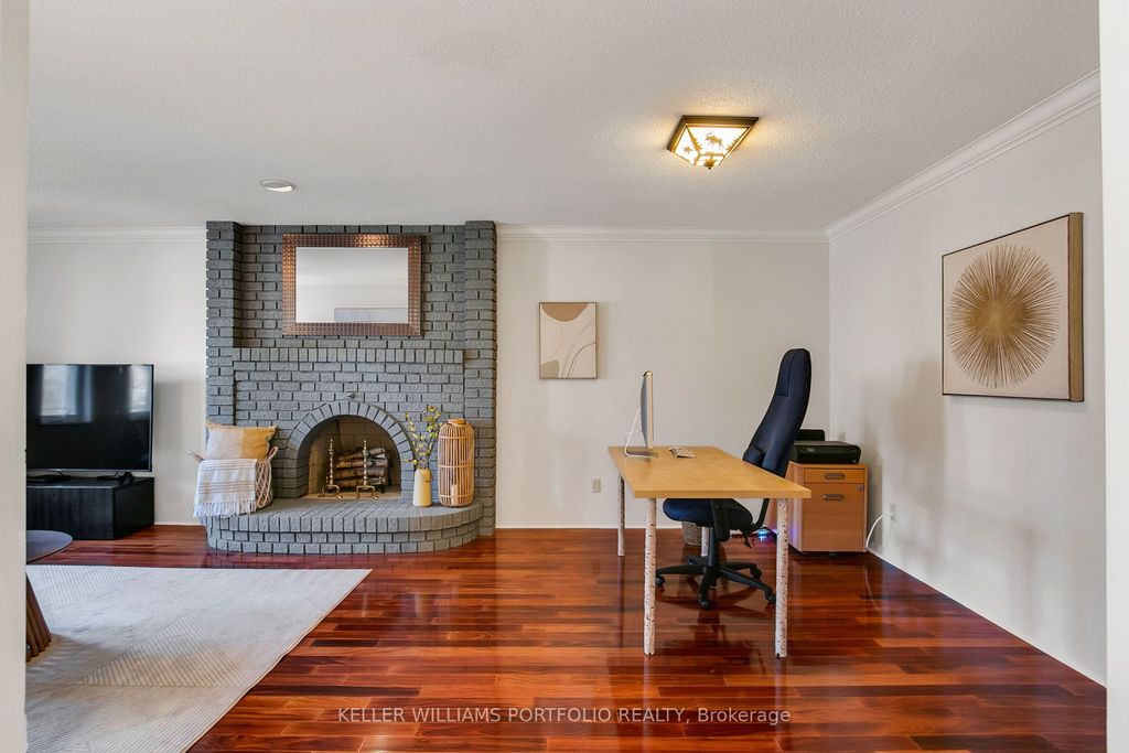 Photo of 4 Neiltree Court, Toronto, ON M9C 5C3 (MLS # W12926294)