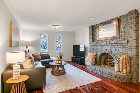 4 Neiltree Court Toronto ON M9C 5C3