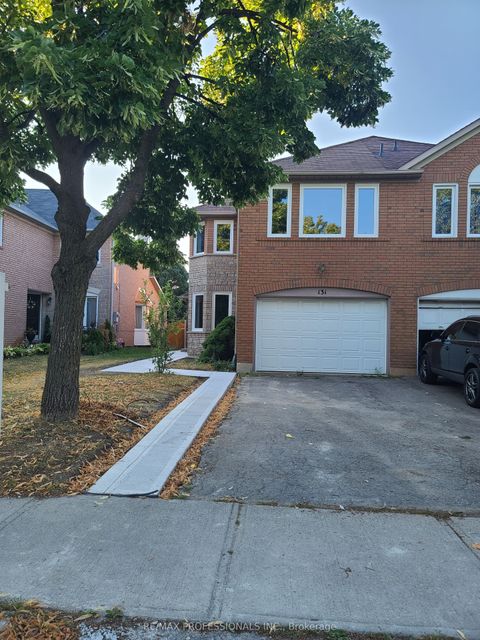 131 Rainforest Drive Brampton ON L6R 1A3