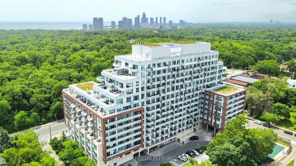 Photo of 1830 Bloor Street #518, Toronto, ON M6P 3K6 (MLS # W13446844)