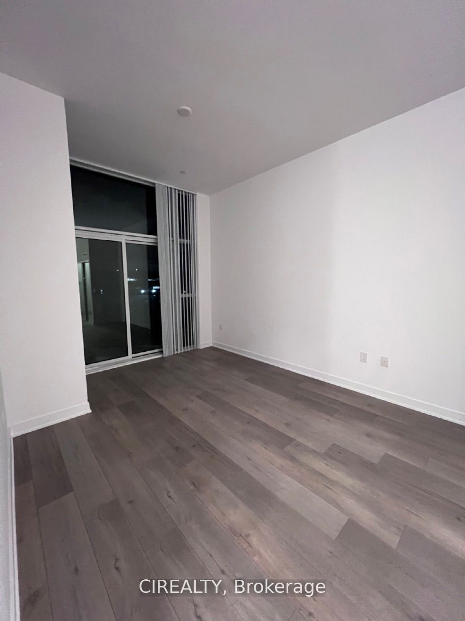 38 Honeycrisp Crescent 210