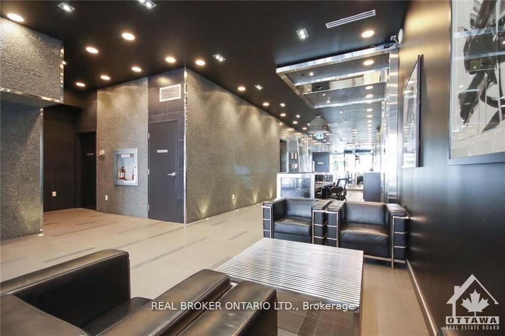 Photo of 224 Lyon Street N #815, Ottawa Centre, ON K1R 0C1 (MLS # X12863812)