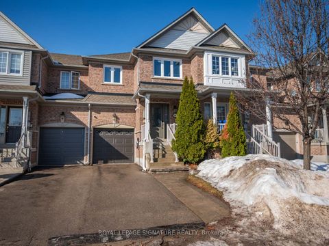 88 Burgess Crescent Newmarket ON L3X 2T8