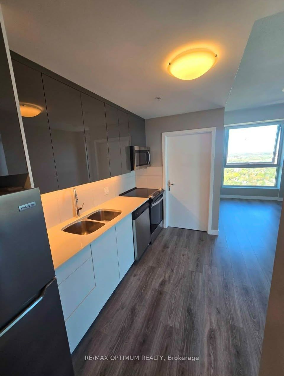 60 Frederick Street 3602