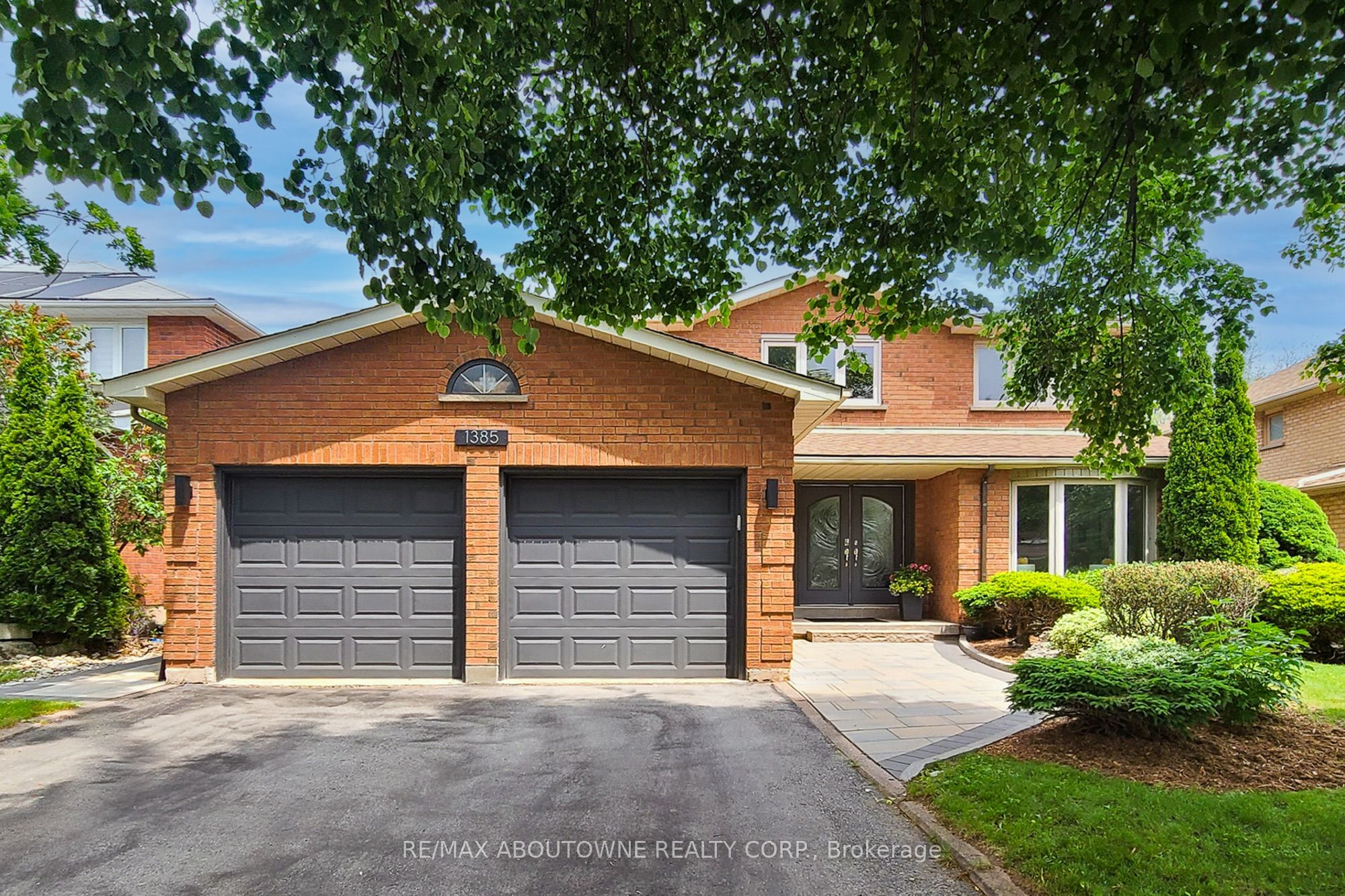 1385 Greendale Terrace