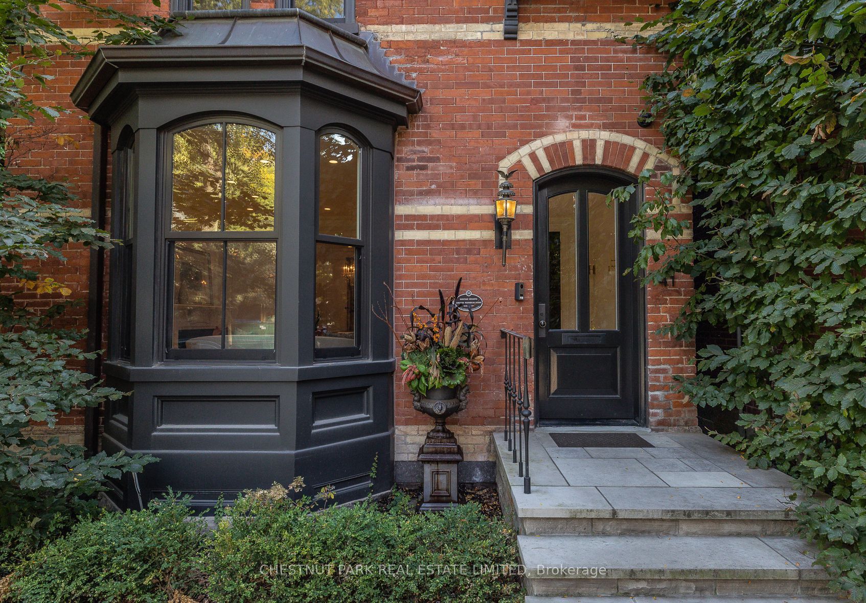 41 Boswell Avenue