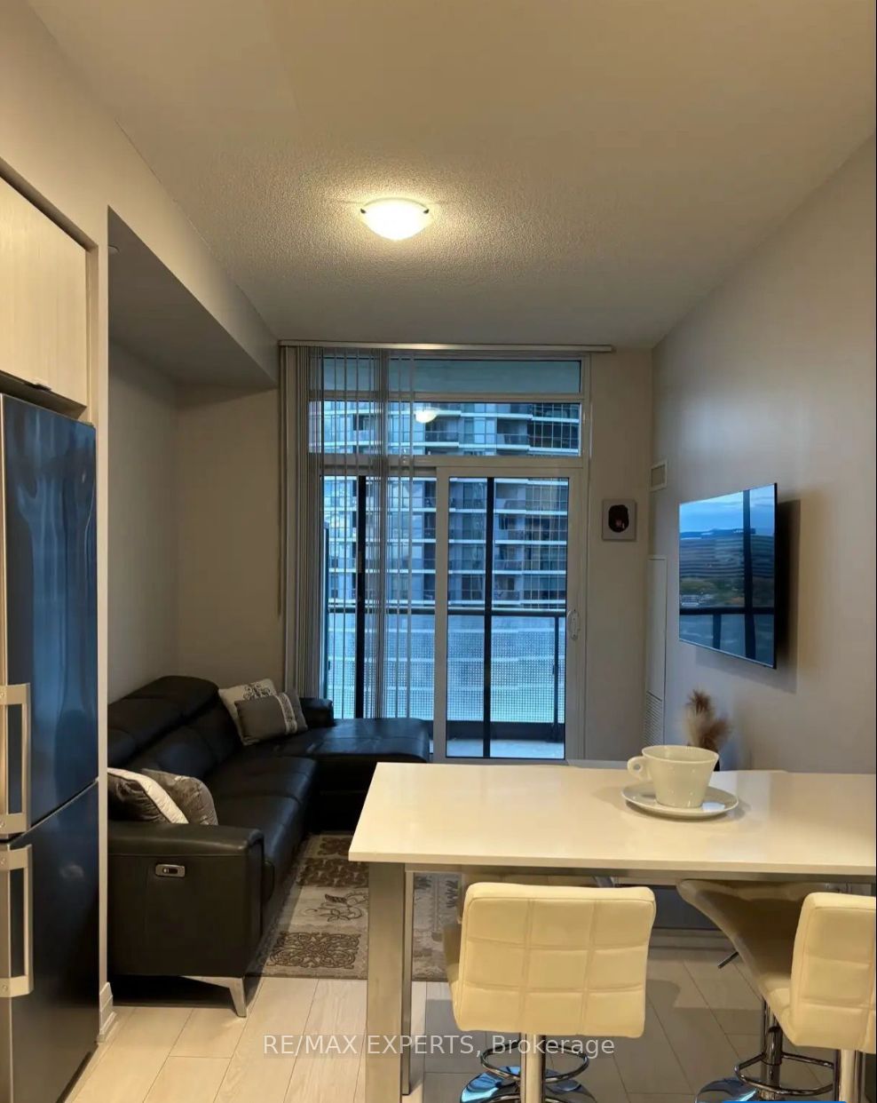 30 Gibbs Road 1504