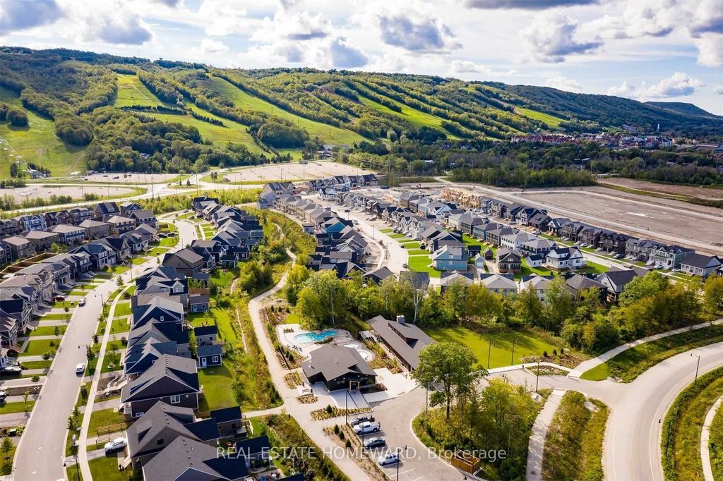 Photo of 222 Yellow Birch Avenue, Blue Mountains, ON L9Y 0R4 (MLS # X12778102)