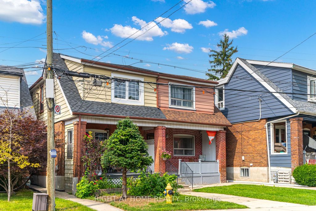 Photo of 16 Pryor Avenue, Toronto, ON M6N 1M4 (MLS # W12368078)