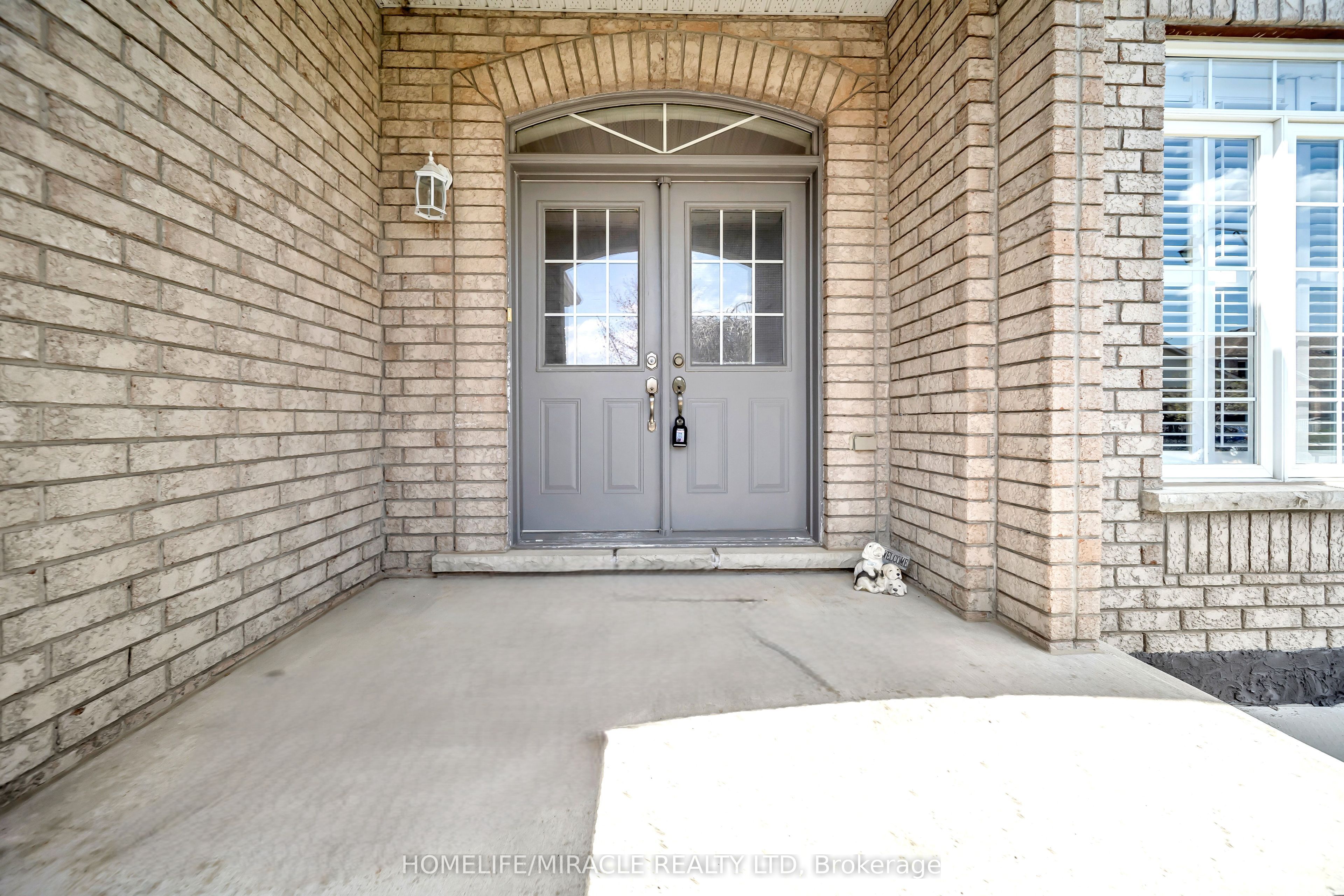 57 Bronze Crescent