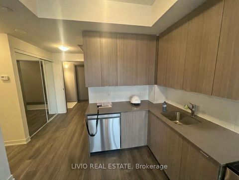 62 Sky Harbour Drive E 315 Brampton ON L6Y 6J2