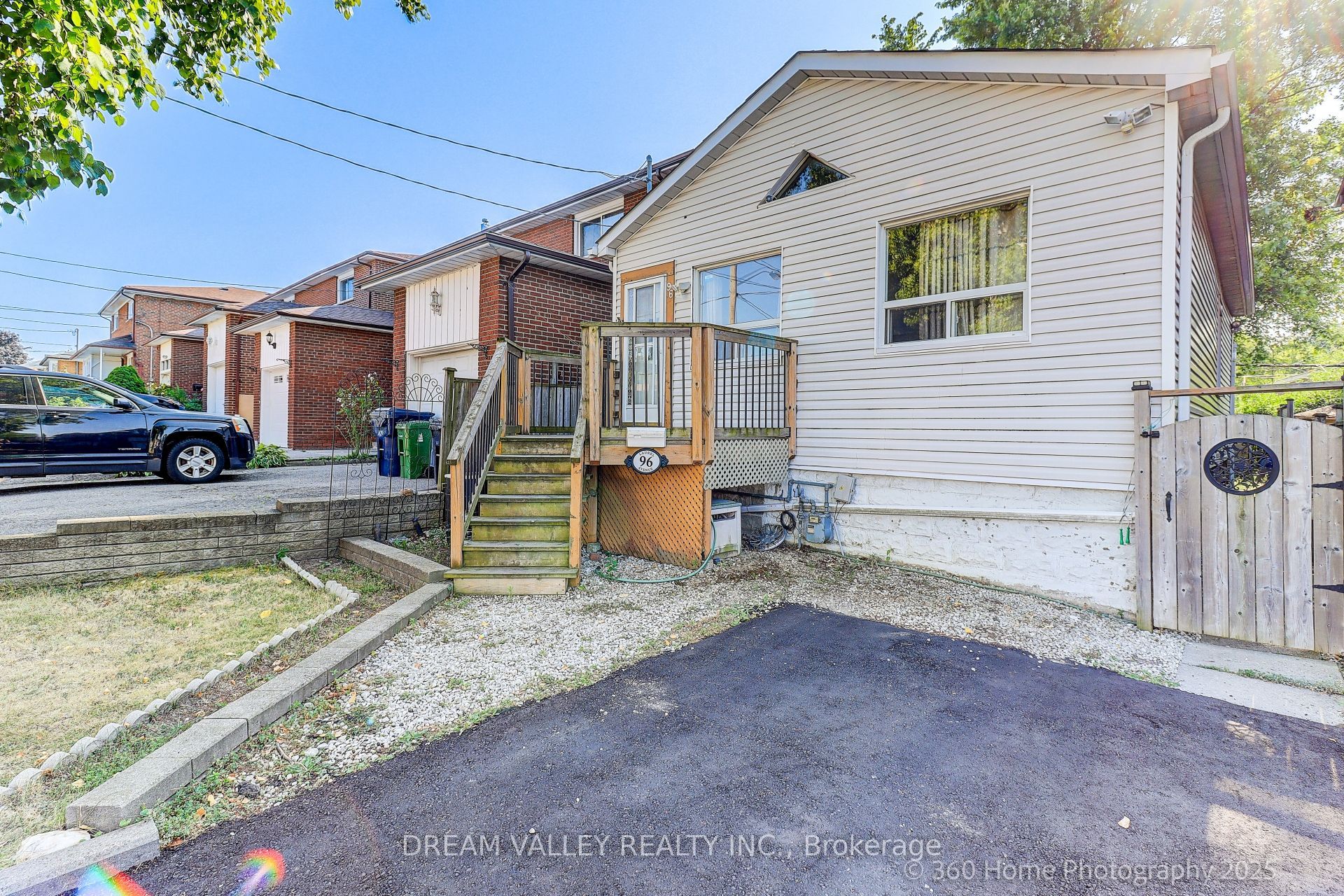 96 Laurel Avenue