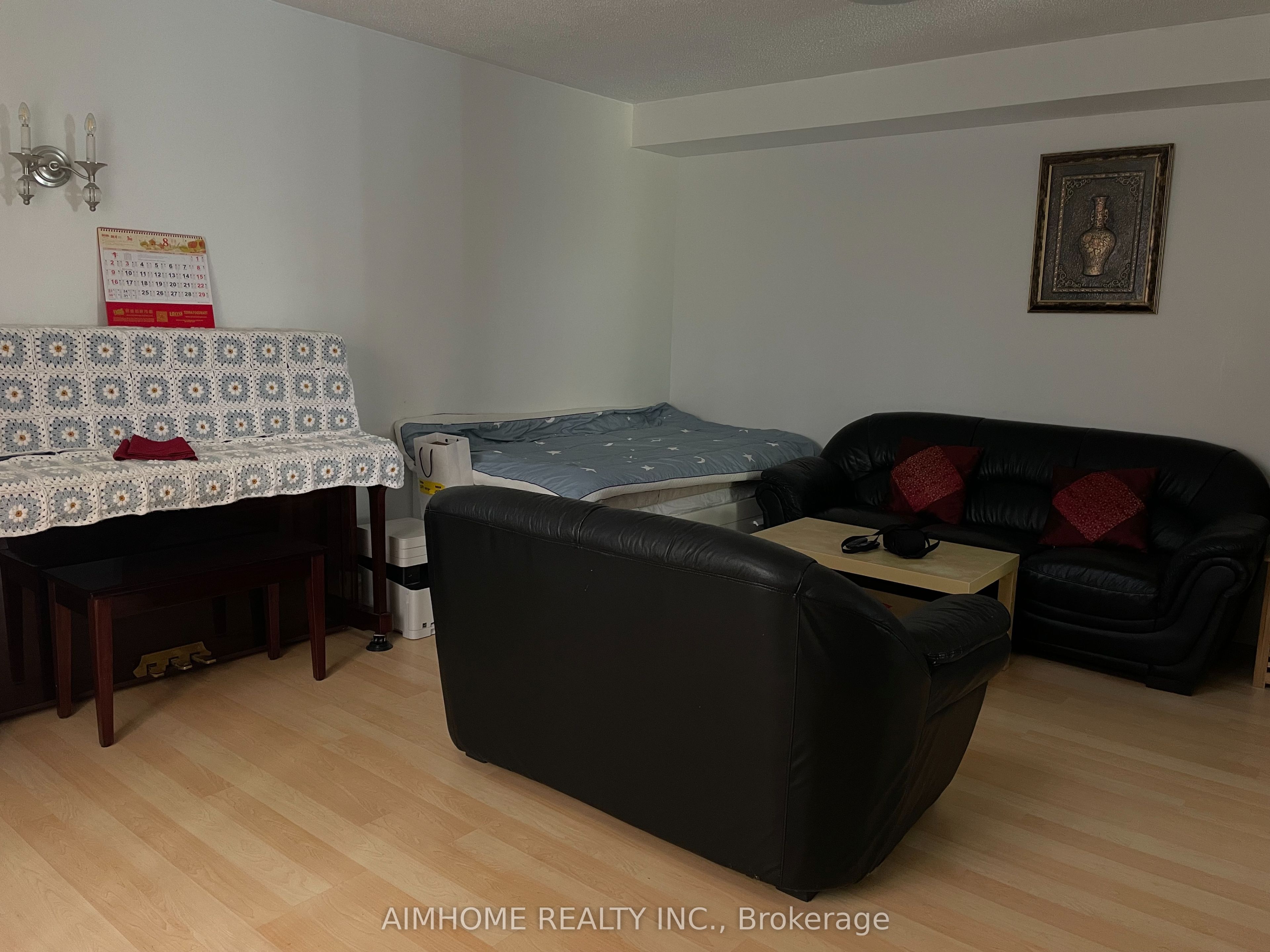 6928 Glory Court