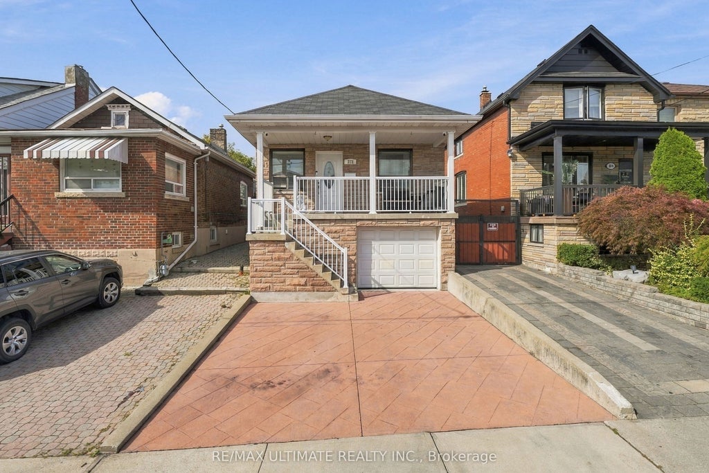Photo of 372 Blackthorn Avenue, Toronto, ON M6M 3B9 (MLS # W13830496)