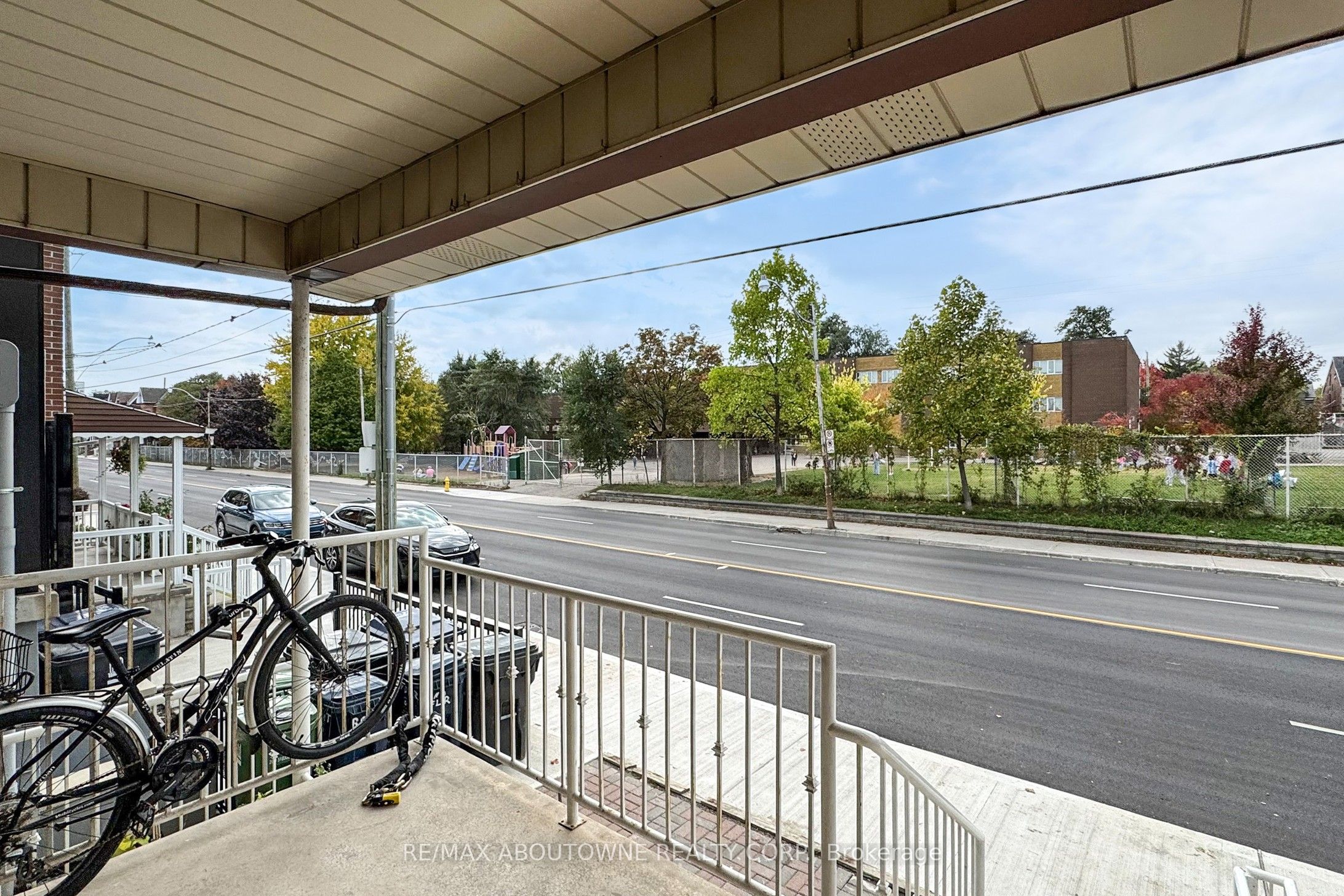 515 Ossington Avenue