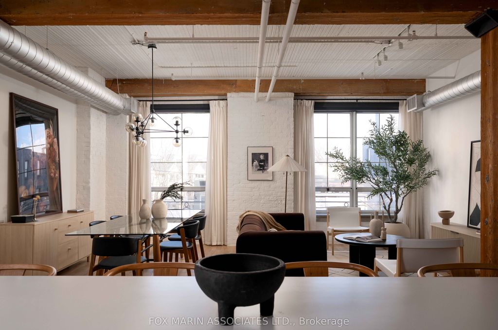 Photo of 781 King Street W #302, Toronto, ON M5V 3L5 (MLS # C12900874)