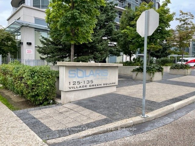 125 Village Green Square S 3801