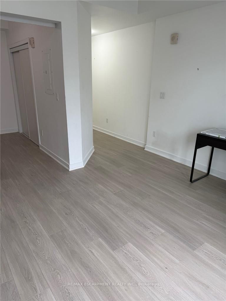 2490 Old Bronte Road 630