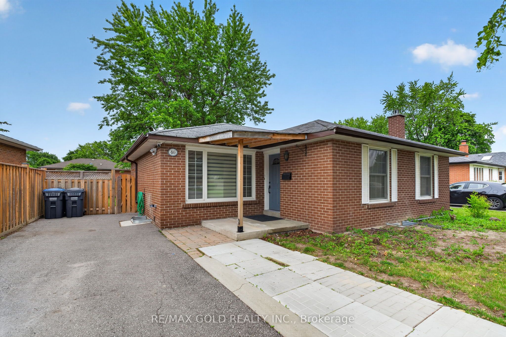 40 Devonshire Drive