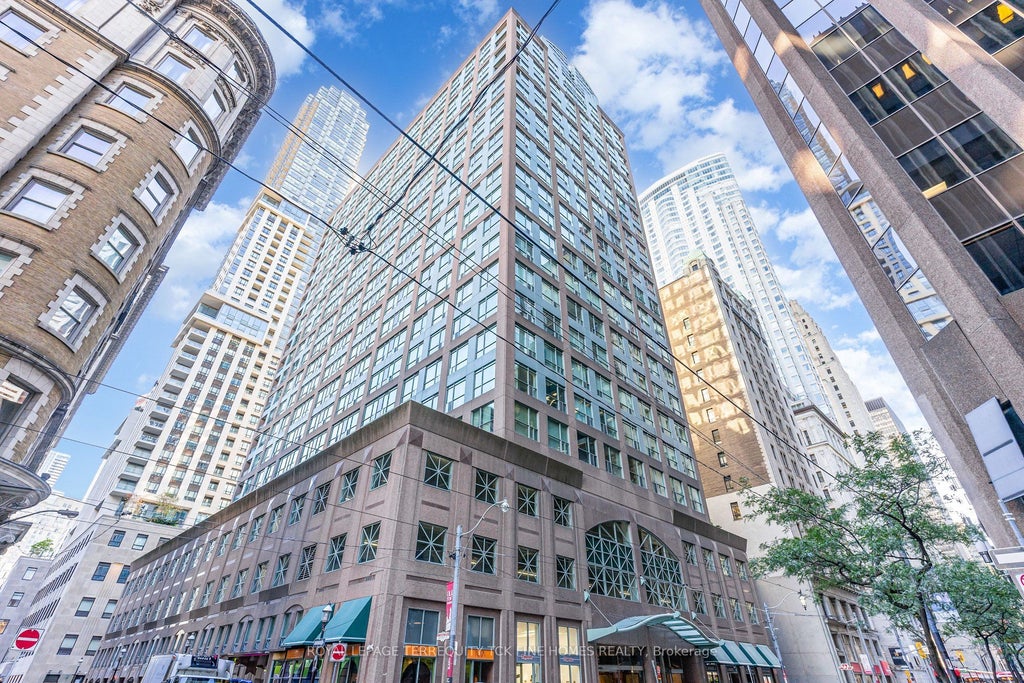 Photo of 7 King Street E #2105, Toronto, ON M5C 3C5 (MLS # C13446650)