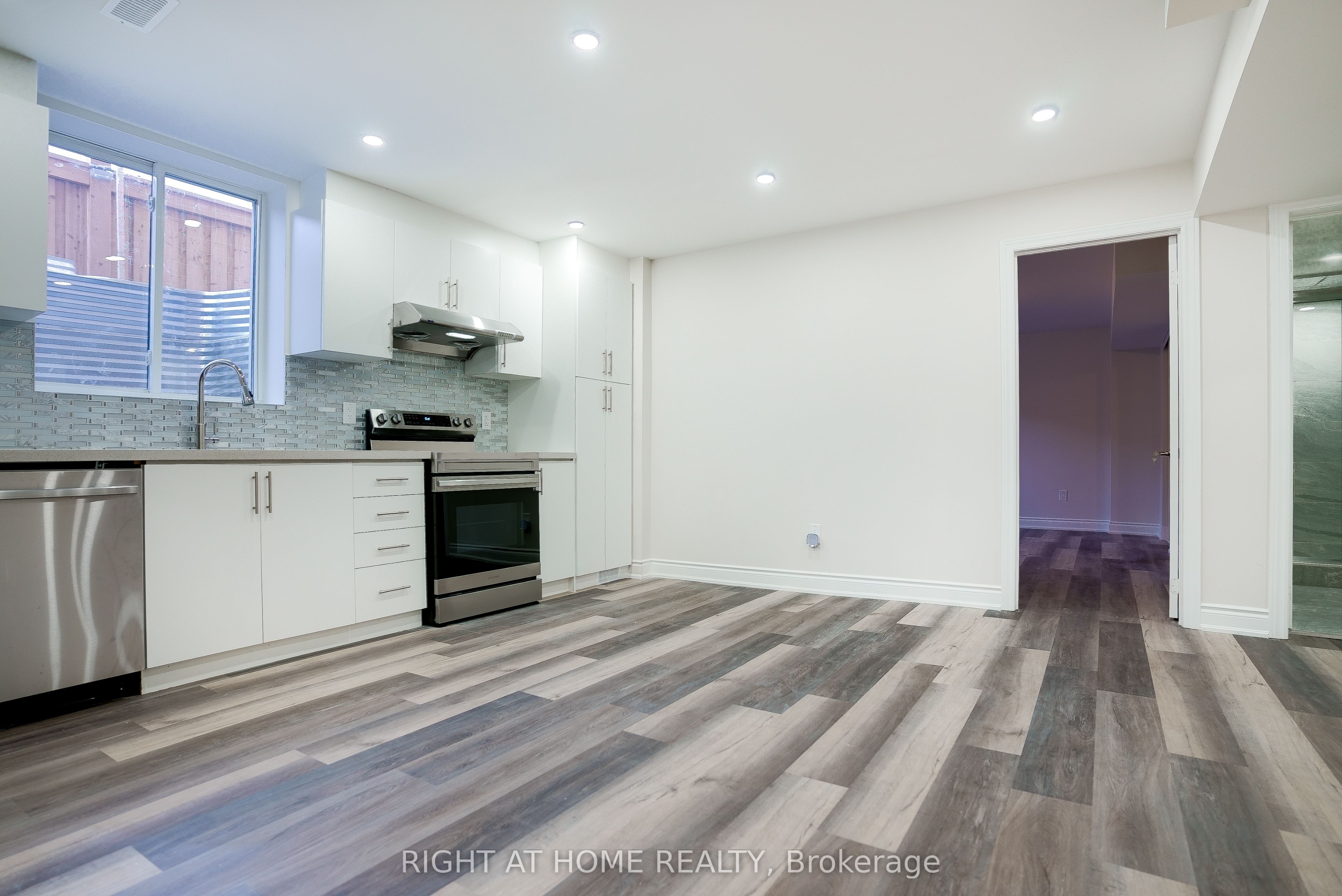 440 Downes Jackson Heights BSMT