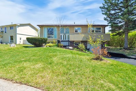 6119 Wabukayne Court Mississauga ON L5N 2B1