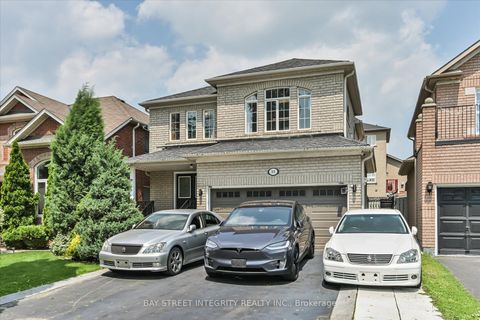 32 Sail Crescent Vaughan ON L6A 2Z2