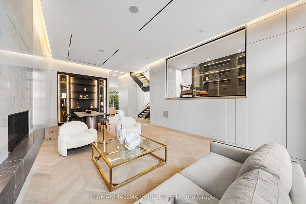 Photo of 167 Parkhurst Boulevard, Toronto, ON M4G 2E9 (MLS # C12737940)