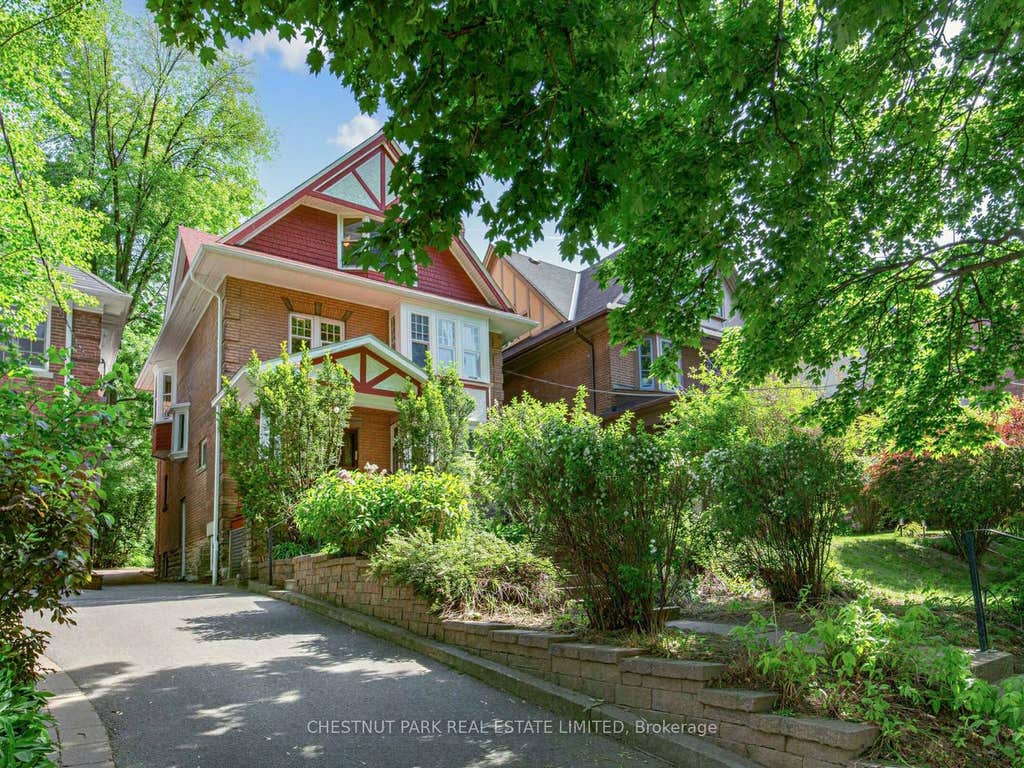 Photo of 42 Foxbar Road, Toronto, ON M4V 2G8 (MLS # C13424656)
