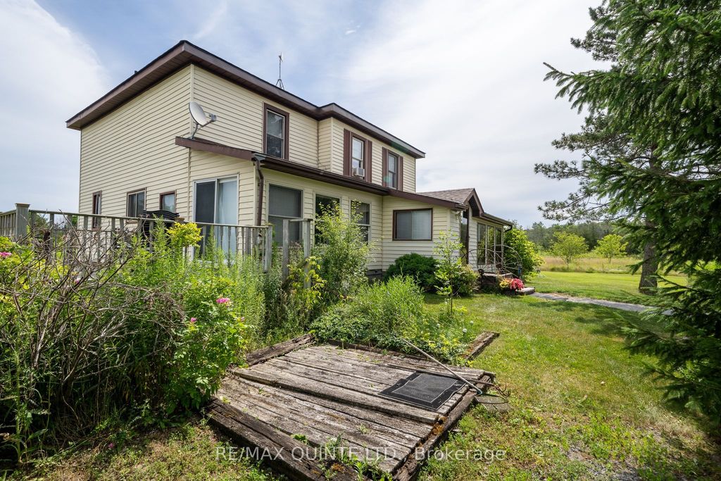 Photo of 595 ELMBROOK Road, Prince Edward County, ON K0K 2T0 (MLS # X12582234)