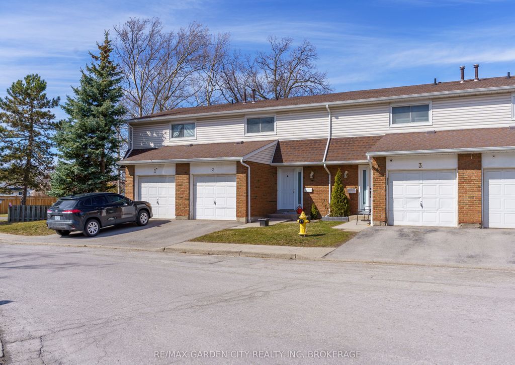 Photo of 286 Cushman Road #2, St. Catharines, ON L2M 6Z2 (MLS # X12887878)