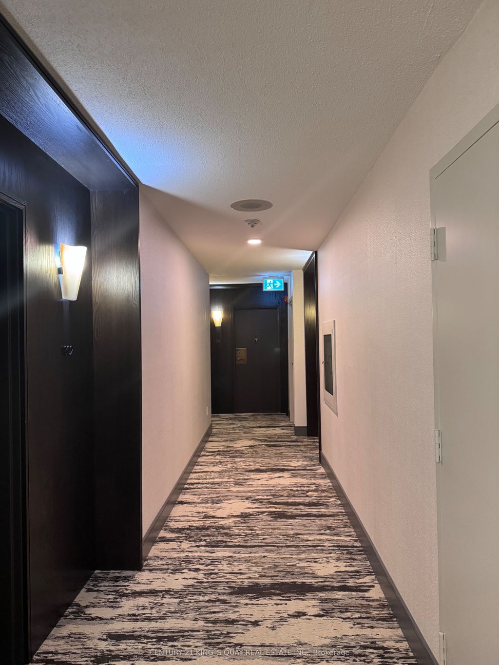 Photo of 62 Wellesley Street W #1801, Toronto, ON M5S 2X3 (MLS # C12250832)