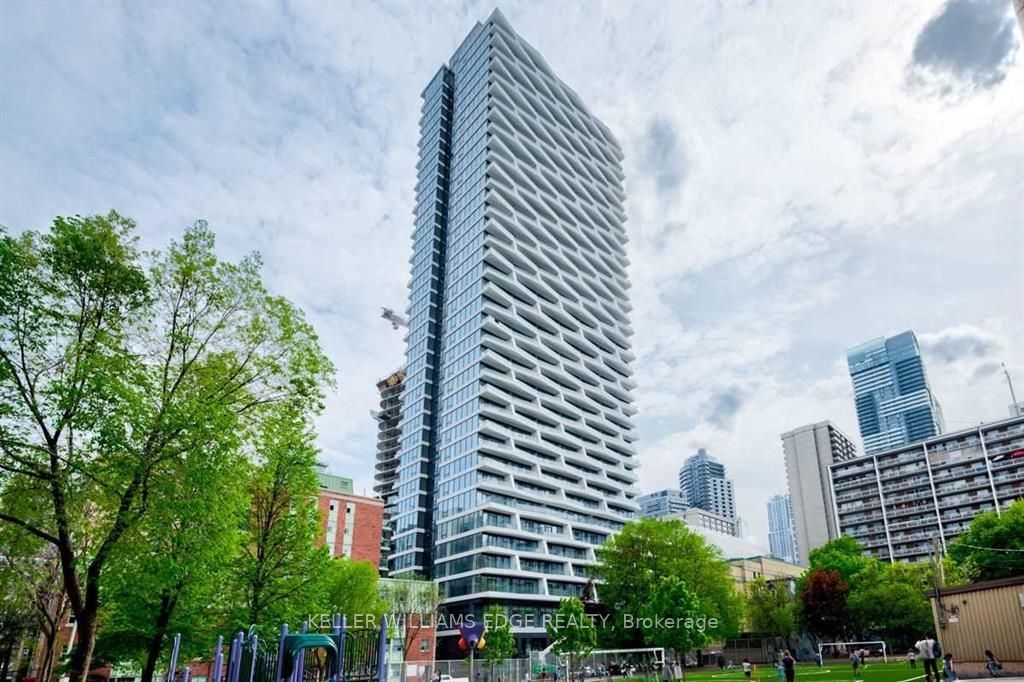 Photo of 85 Wood Street #3609, Toronto, ON M4Y 0E8 (MLS # C13018296)