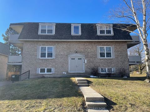 Photo of 113 Westmount Road N #4, Waterloo, ON N2L 5G5 (MLS # X12789690)