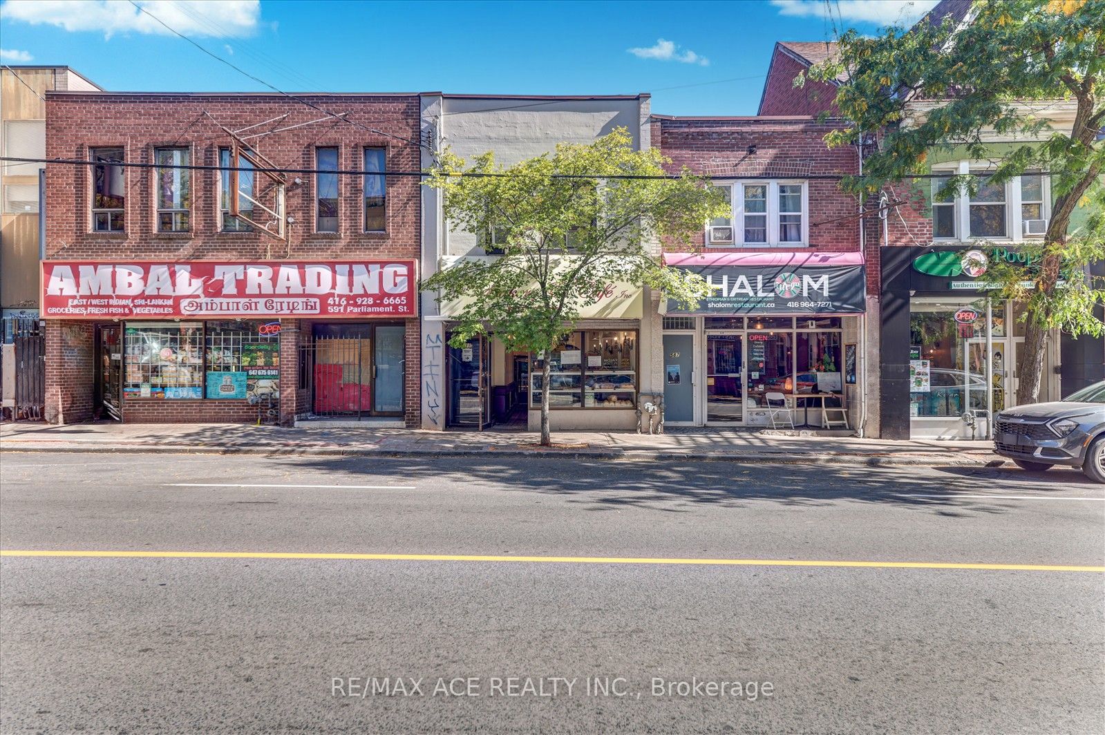 589 Parliament Street E