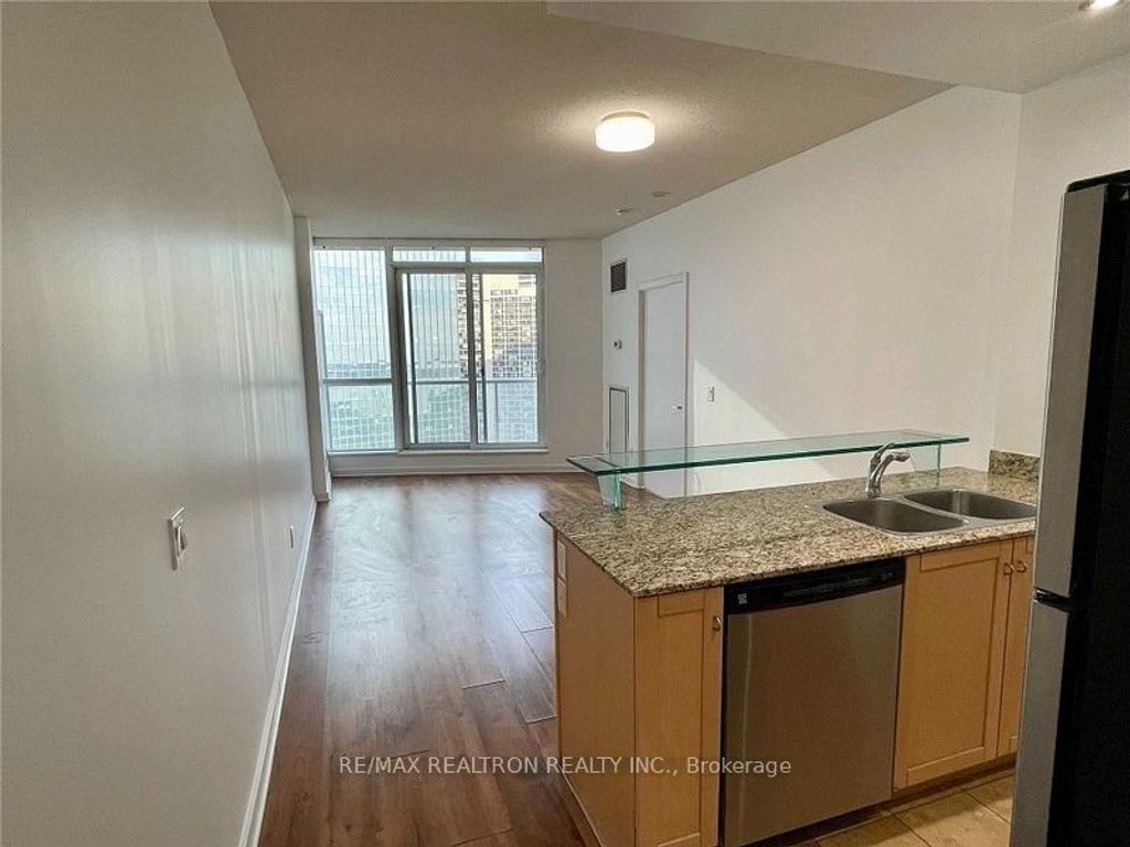 Photo of 8 York Street #2505, Toronto, ON M5J 2Y2 (MLS # C12606832)