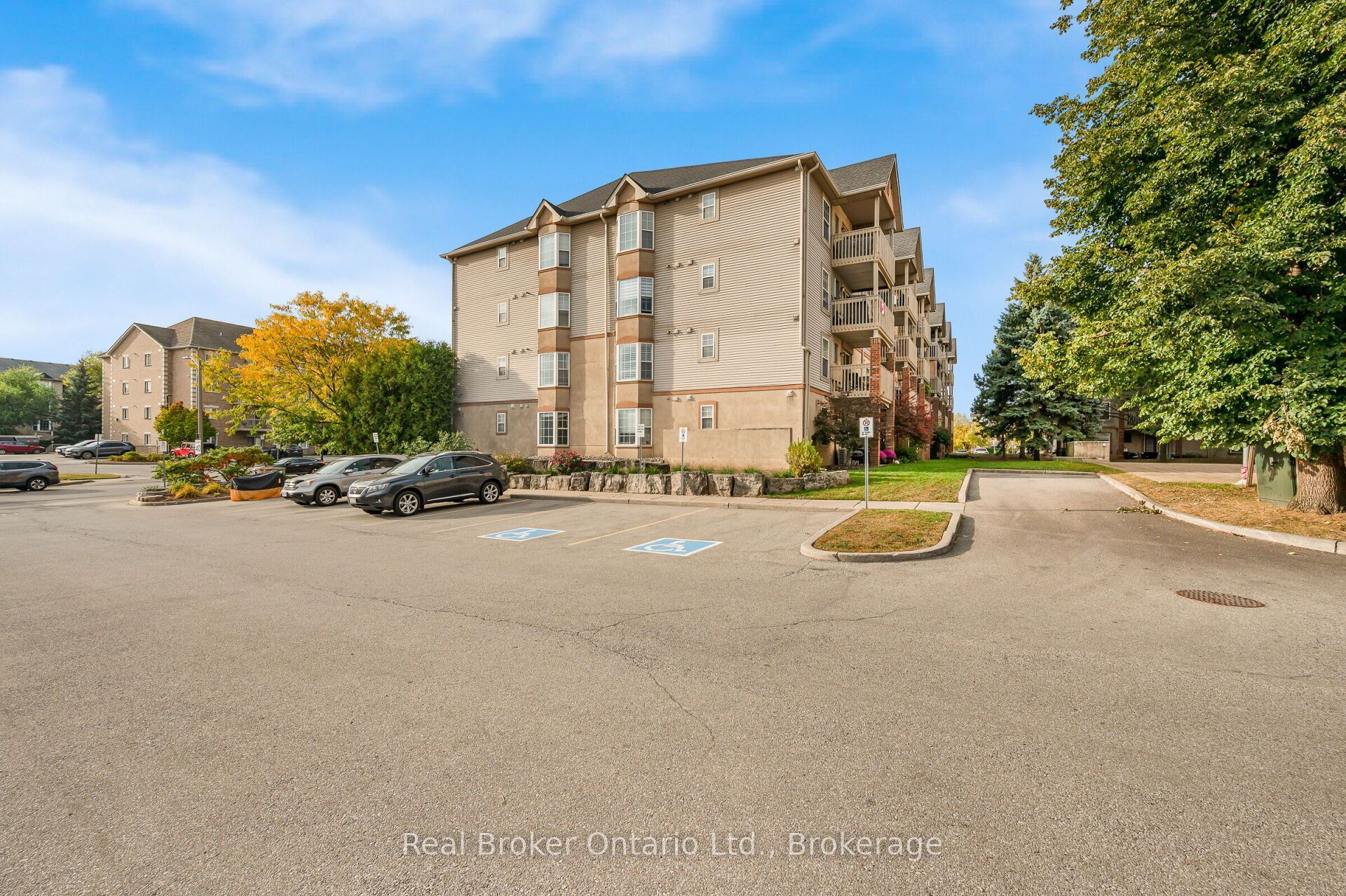 4015 KILMER Drive 204