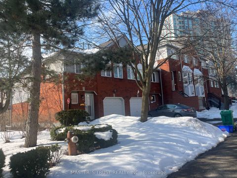 4605 Donegal Drive 18 Mississauga ON L5M 4X7