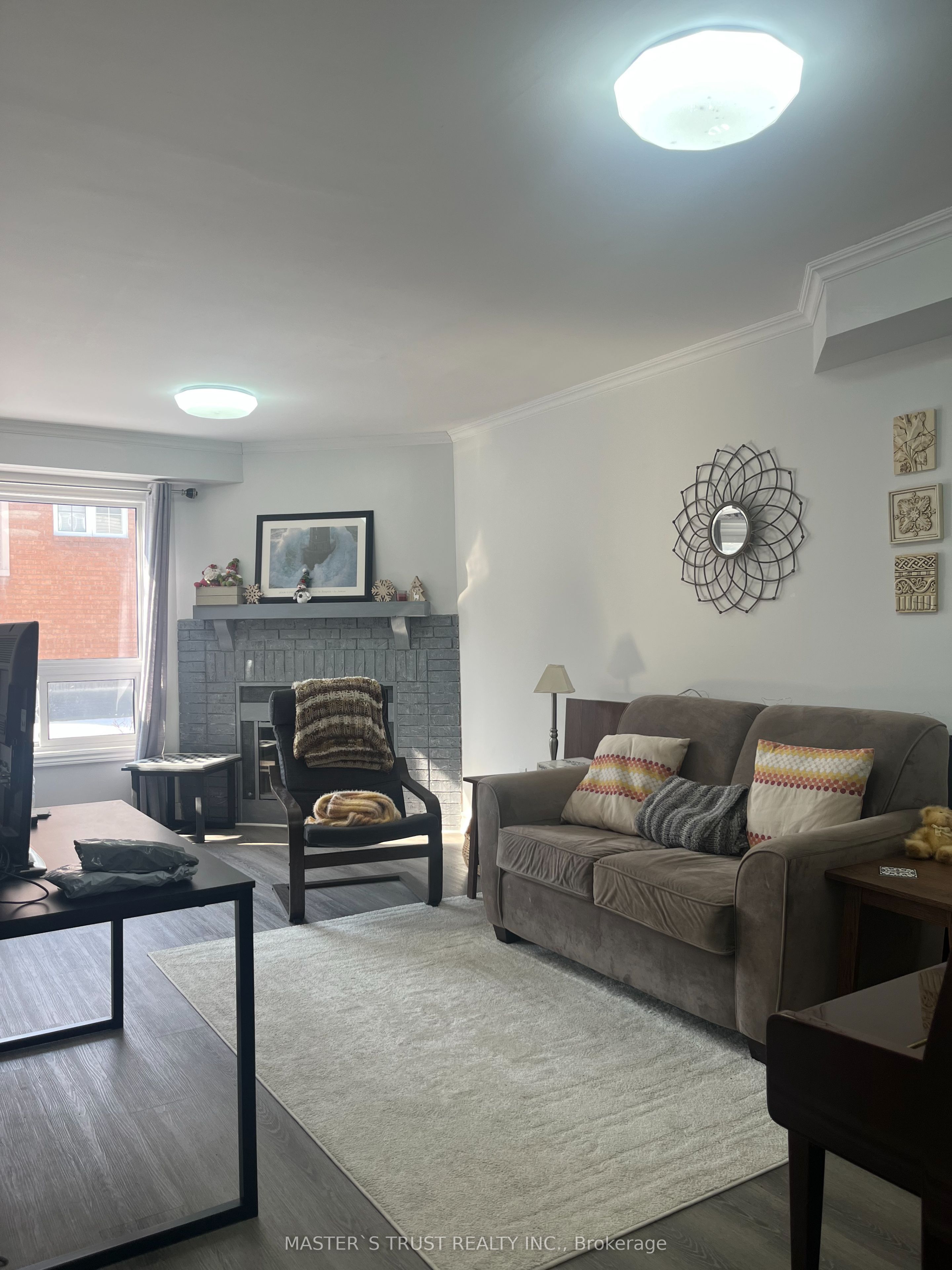 4605 Donegal Drive 18