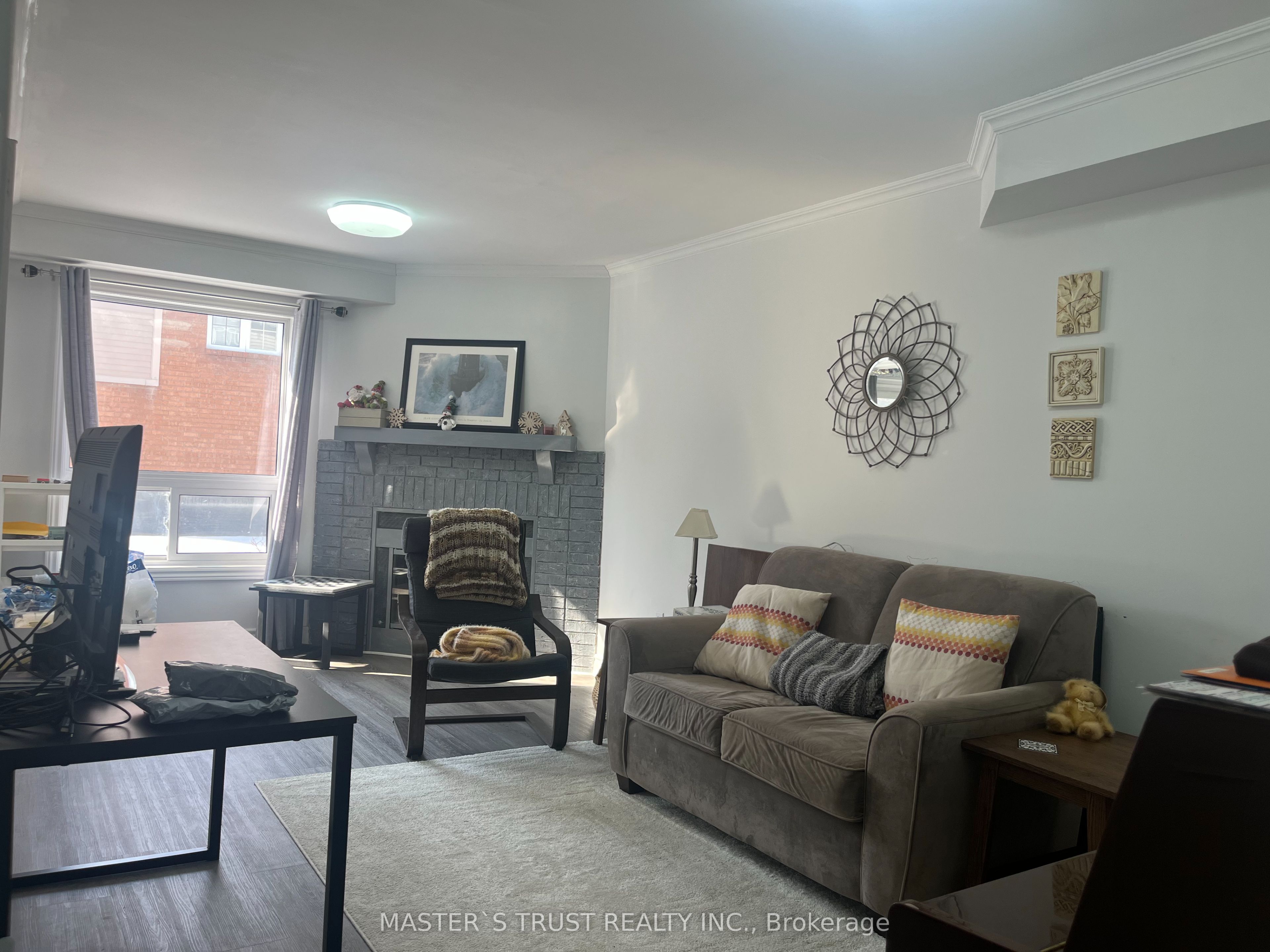 4605 Donegal Drive 18