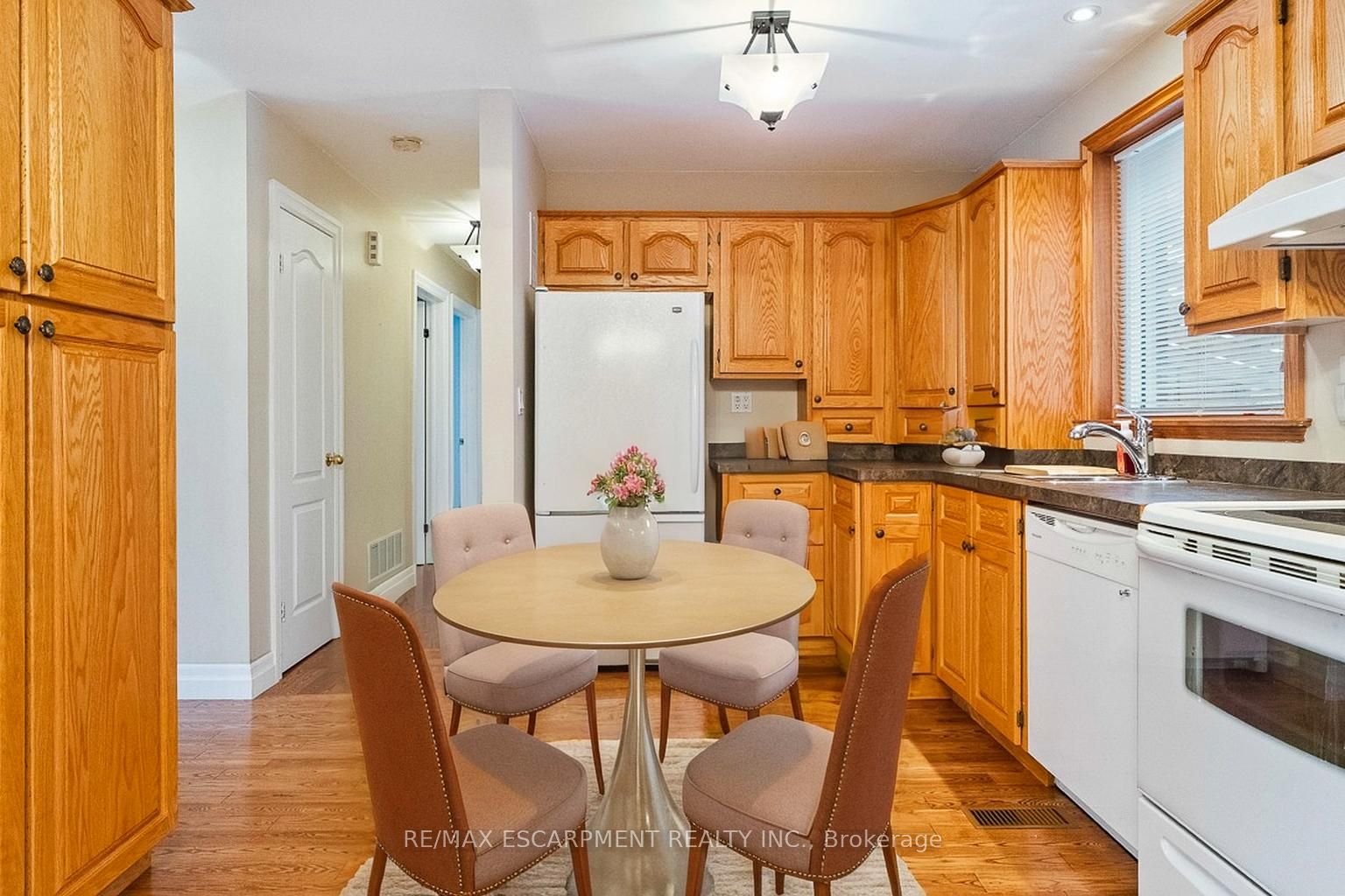 249 Southview Road UPPER