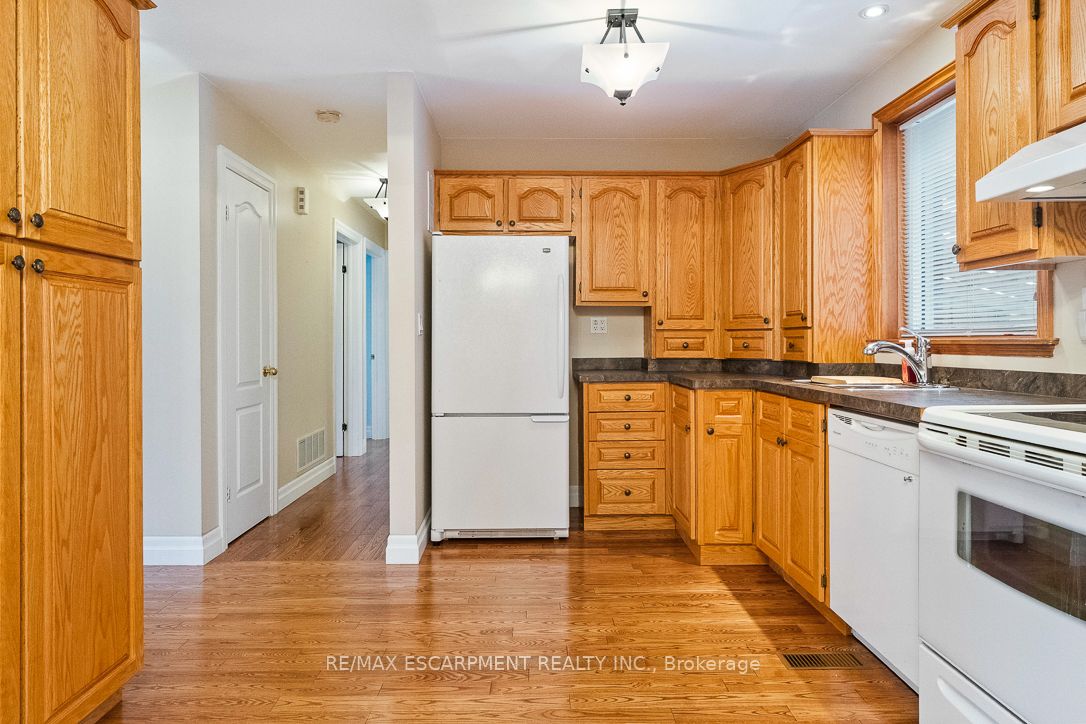 249 Southview Road UPPER