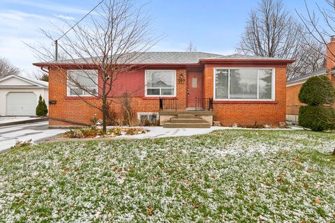 249 Southview Road UPPER Oakville ON L6K 2P2