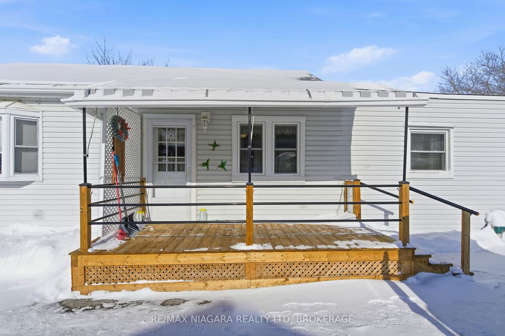 Photo of 4584 Baldwin Avenue, Niagara Falls, ON L2H 1N8 (MLS # X12746194)